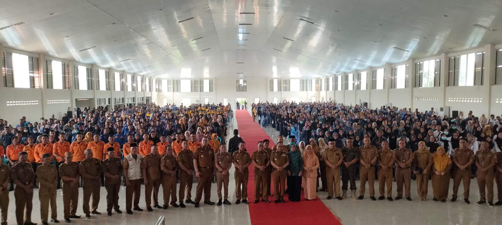 Moment Ulang Tahun, Sulpakar Serahkan 1933 SK Non PNS Sekabupaten Mesuji